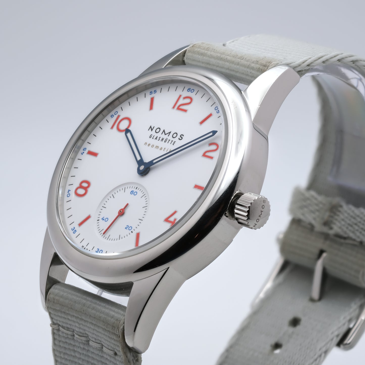 Club Neomatik Signalweiss, Ref. 744