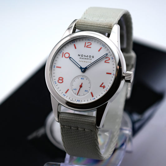 Club Neomatik Signalweiss, Ref. 744