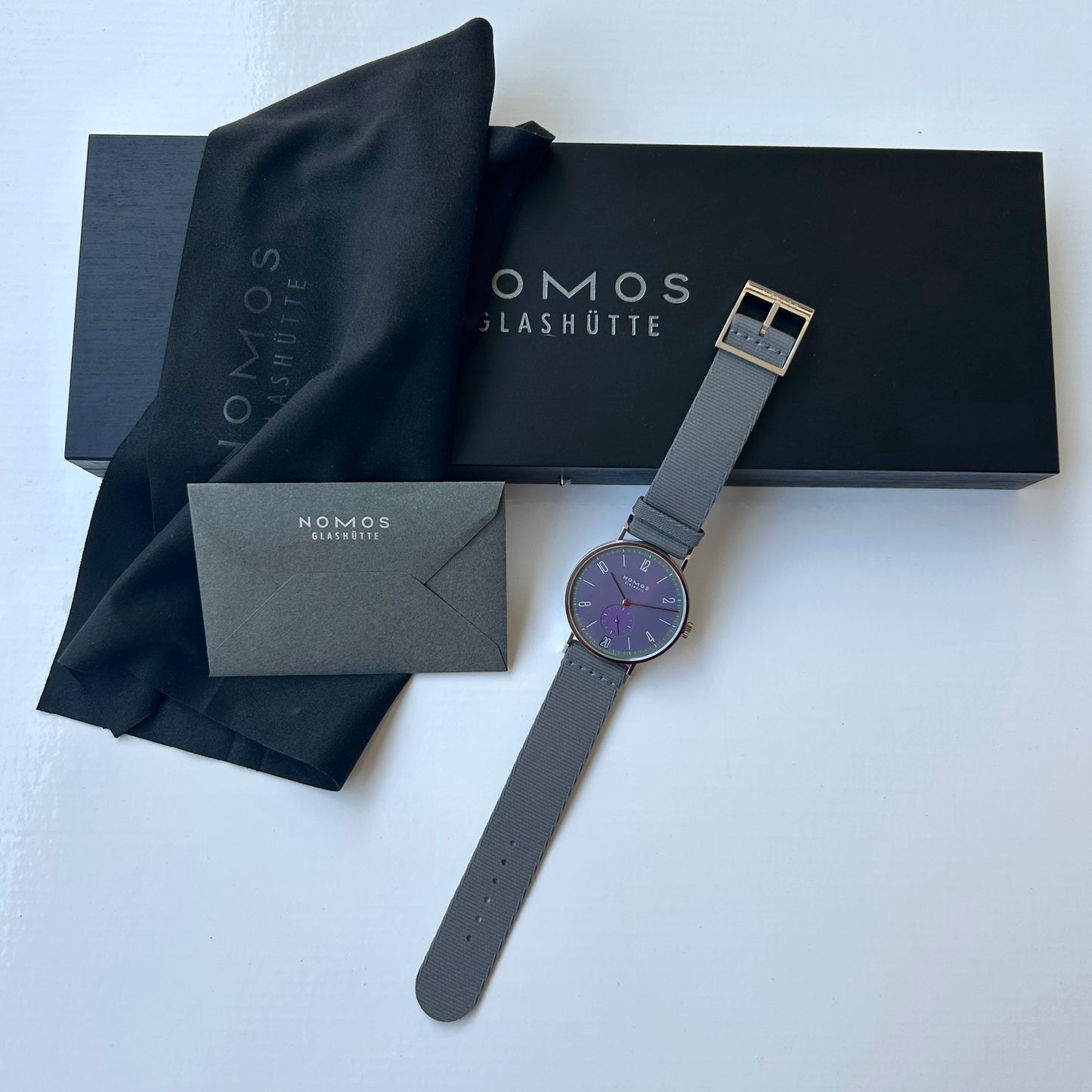 Tangente 38 Datum Mauvegrün, Ref. 179.S9