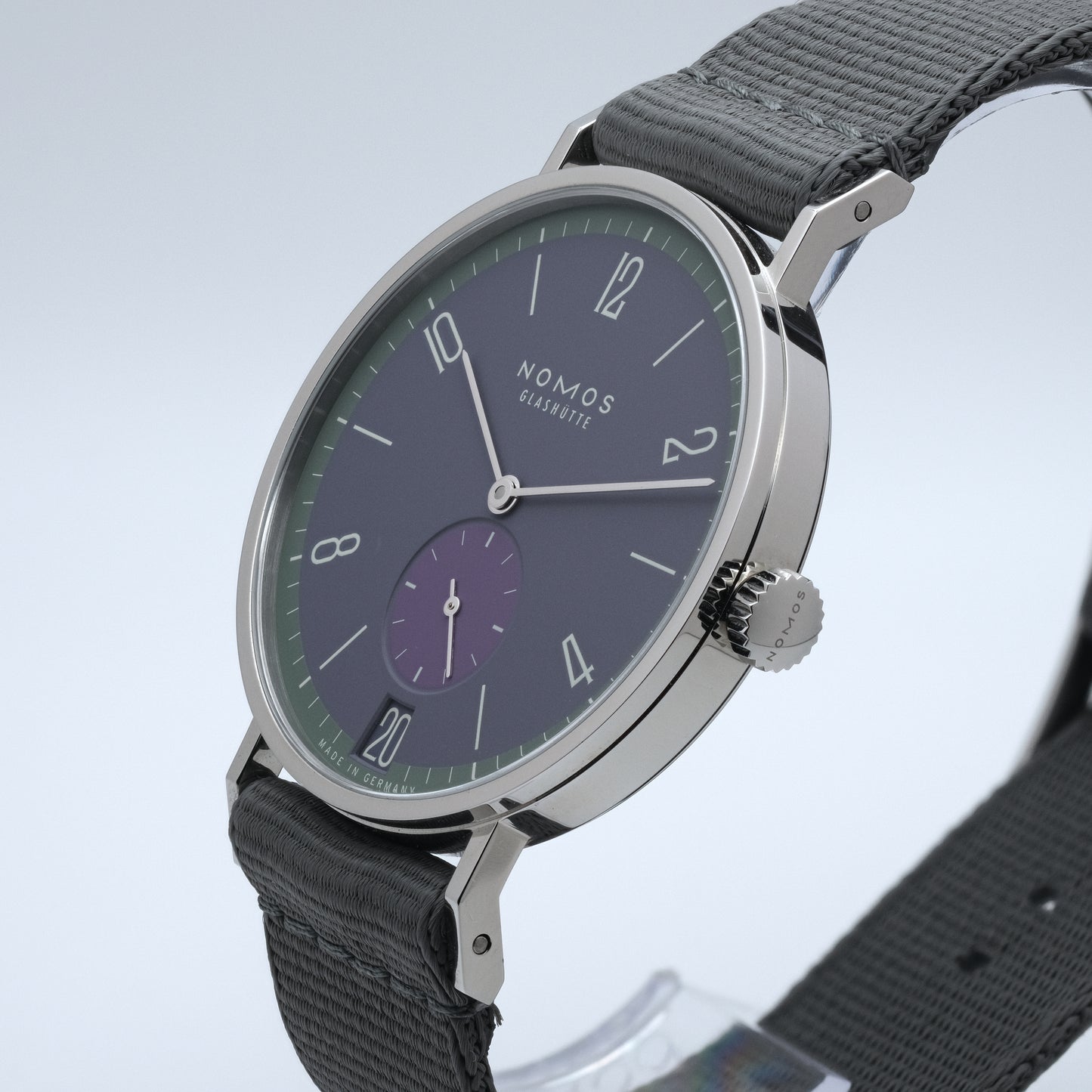 Tangente 38 Datum Mauvegrün, Ref. 179.S9